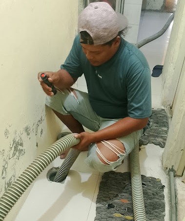 Pelancaran Saluran Pipa Tersumbat USAHA JAYA