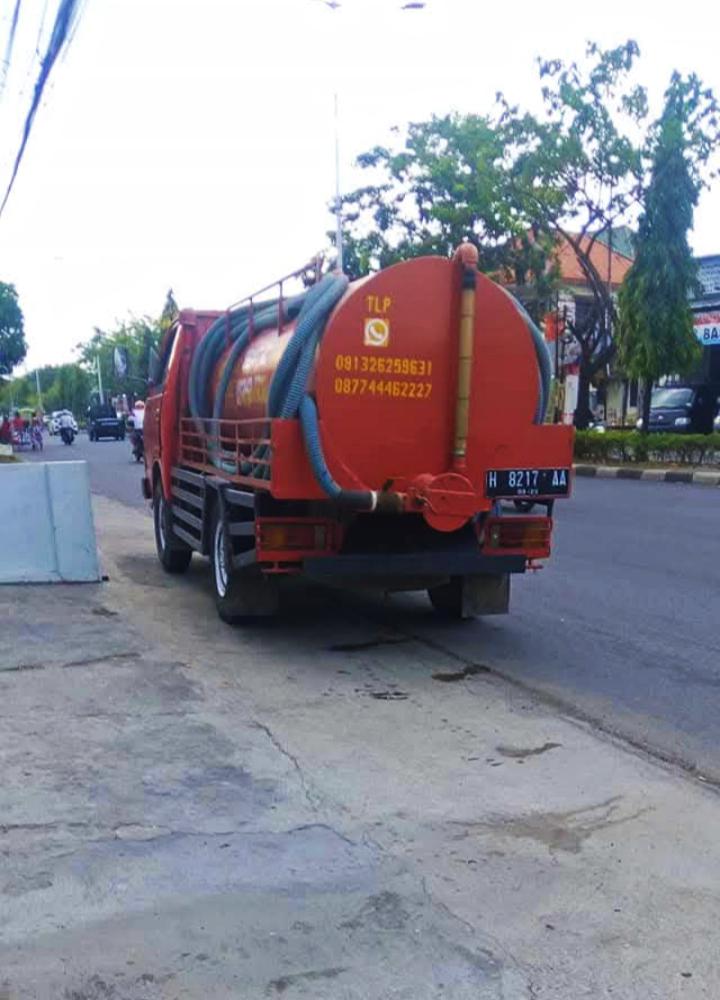 Dokumentasi Sedot WC USAHA JAYA Semarang