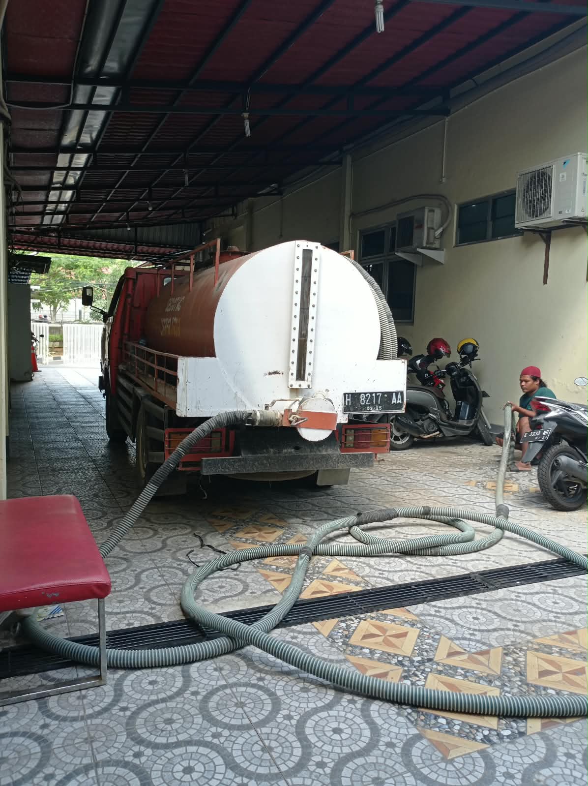 Dokumentasi Sedot WC USAHA JAYA Semarang